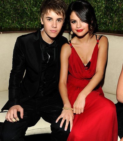 Foto Justin Bieber dan Selena Gomez Mesra - The Facemash Post